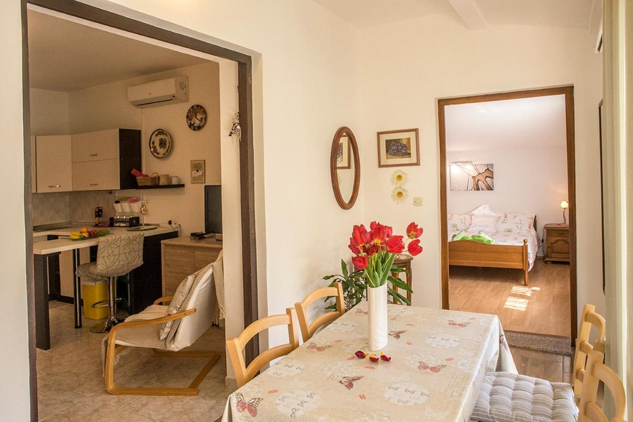 Apartment Lori Фажана Екстер'єр фото