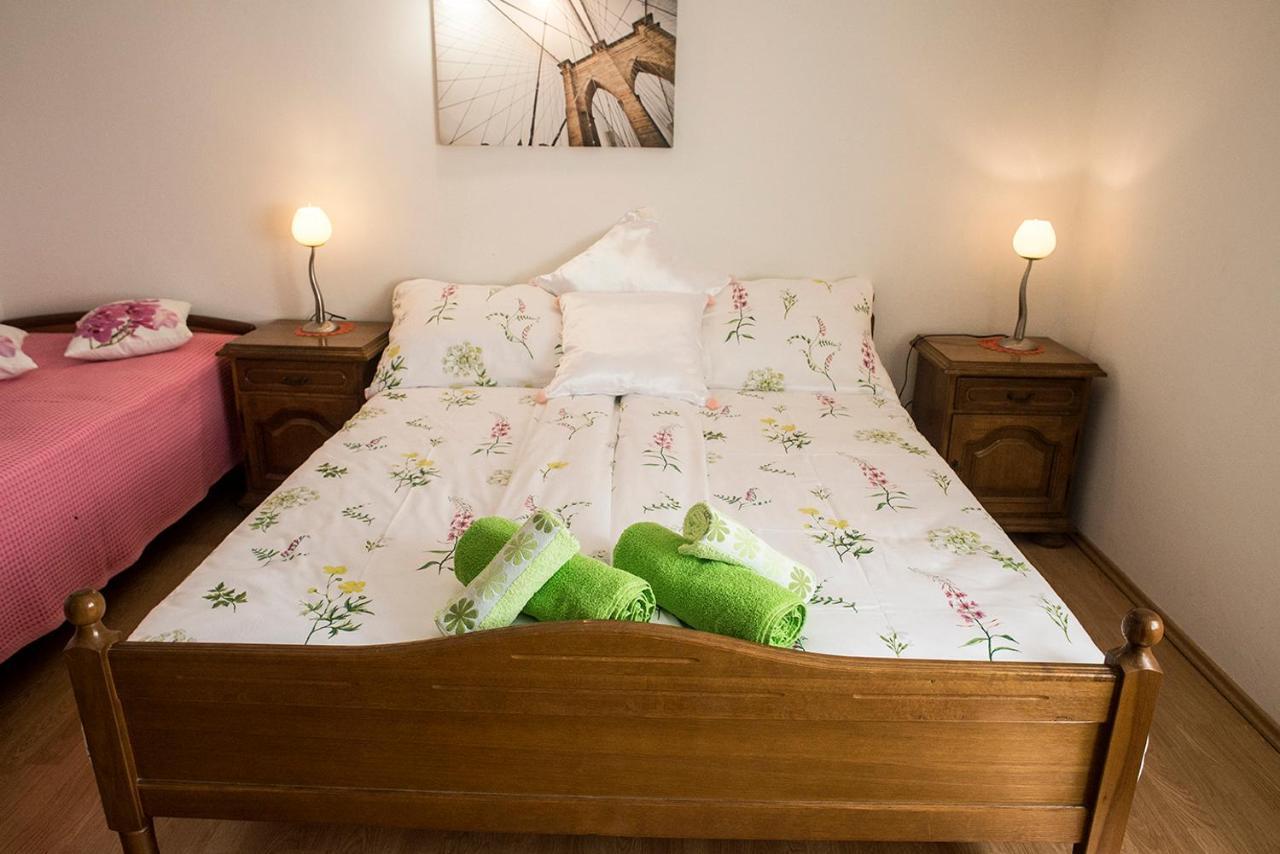 Apartment Lori Фажана Екстер'єр фото