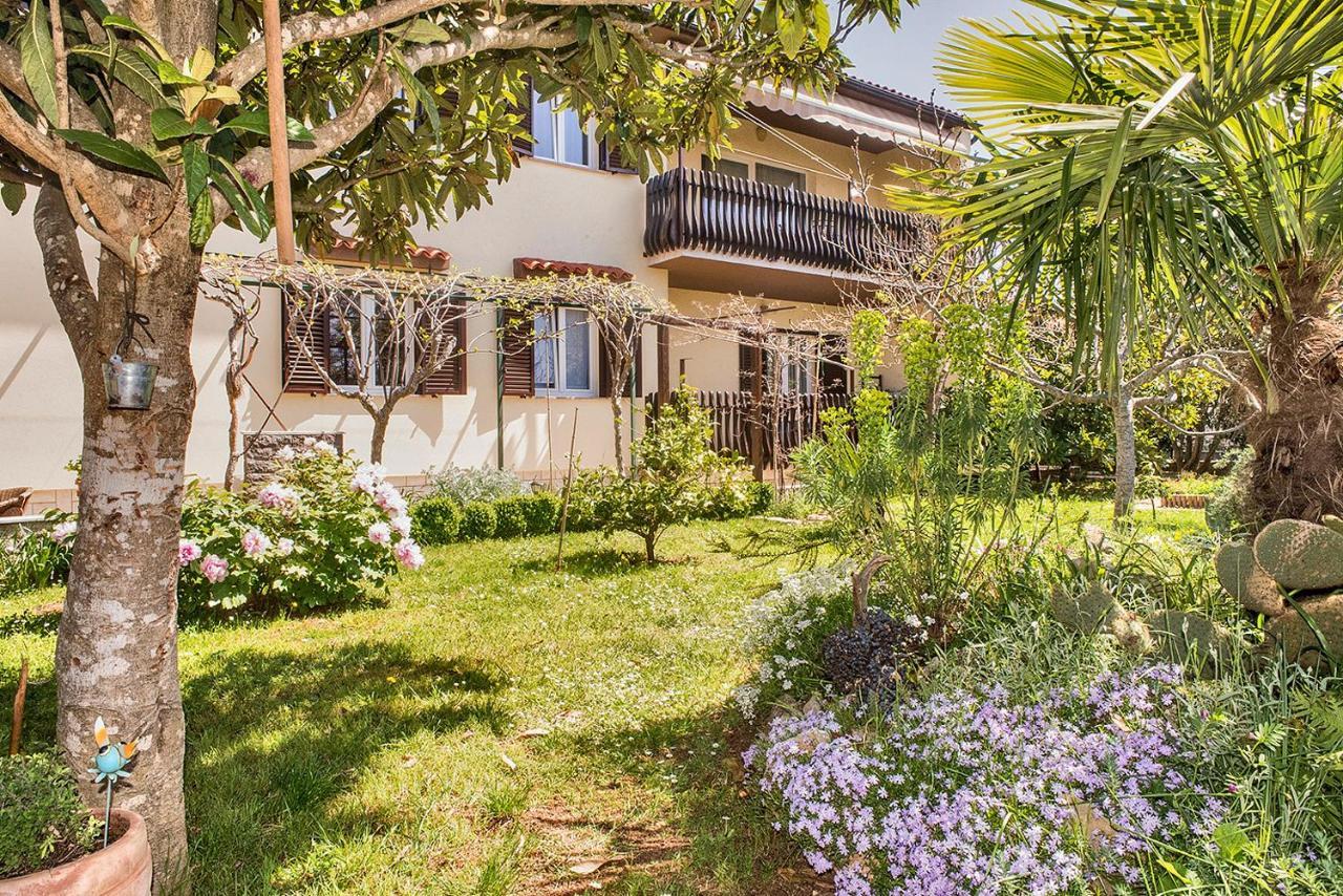 Apartment Lori Фажана Екстер'єр фото